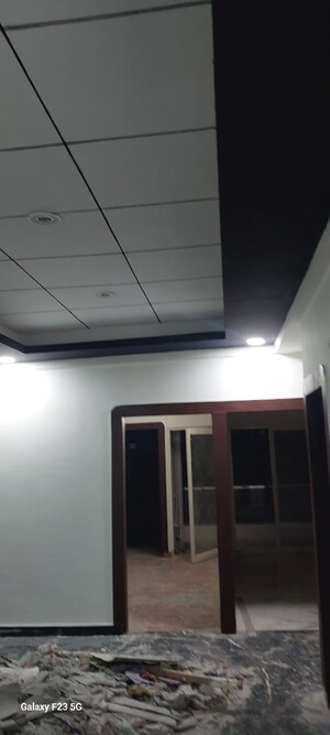 Room in 2 BHK Builder Floor at Kritak Modern Apartments, Sector 73 – for Sale