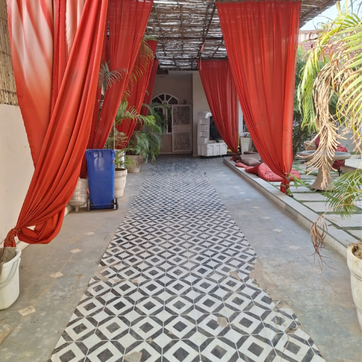 Balcony, sector 23 2.5 Bedroom 1200 Sq.Ft. Independent House In Sector 23 Gurgaon 8670728