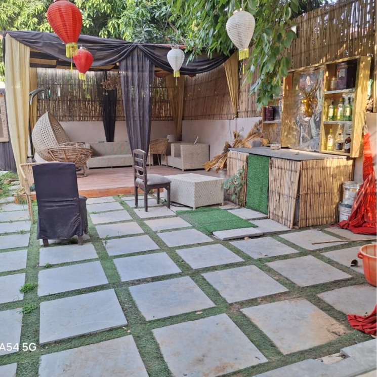 Balcony, sector 23 2.5 Bedroom 1200 Sq.Ft. Independent House In Sector 23 Gurgaon 8670728