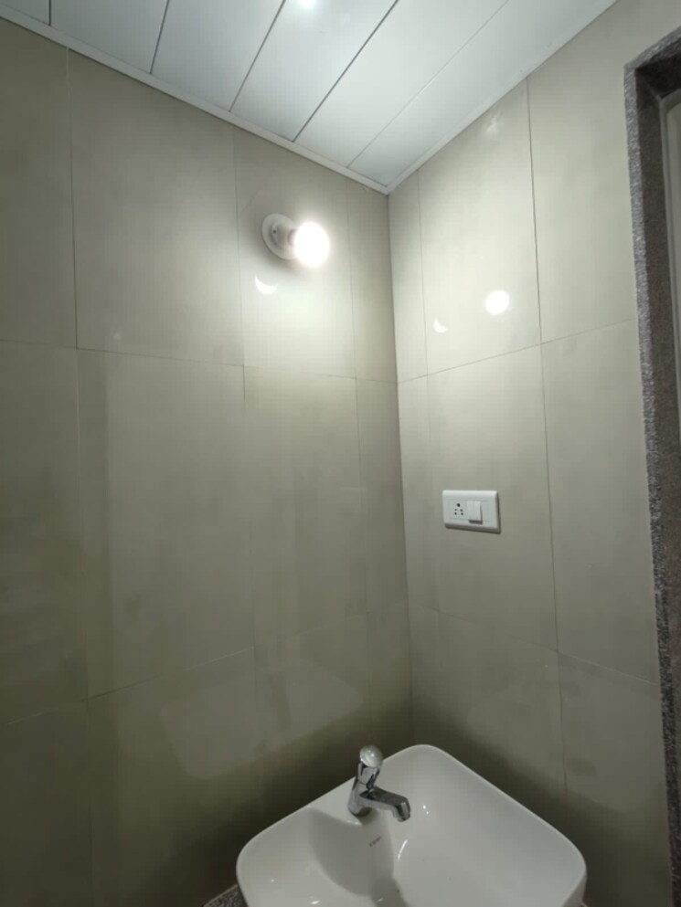 Bathroom, rohan-abhilasha 3 Bedroom 1065 Sq.Ft. Apartment In Wagholi Pune 8670725