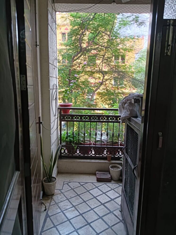 Balcony, malviya nagar 2 Bedroom 900 Sq.Ft. Builder Floor In Malviya Nagar Delhi 8670752