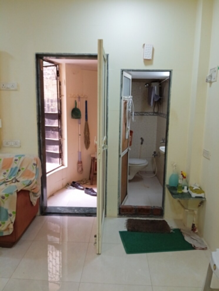 Floor Plan, andheri west Commercial Office Space 180 Sq.Ft. In Andheri West Mumbai 8670764