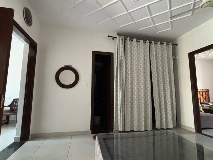 Room, sector 92 2 Bedroom 1000 Sq.Ft. Independent House In Sector 92 Mohali 8670770