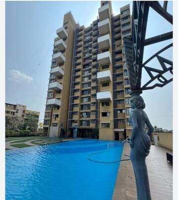 2 BHK Apartment For Rent in Kanakia Hollywood, Versova