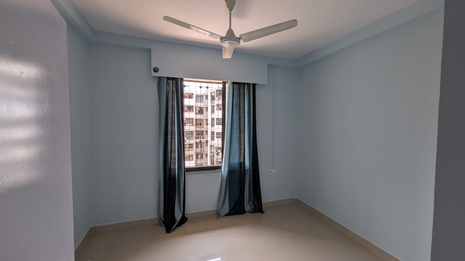 2 BHK 1100 Sq.Ft. Apartment in Skylark Towers CHS
