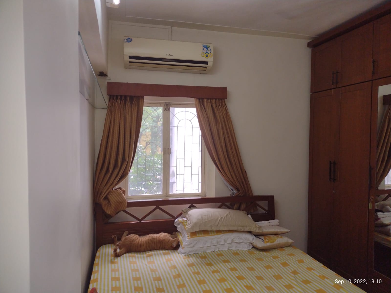 2 BHK Apartment For Rent in Juhu Tarang