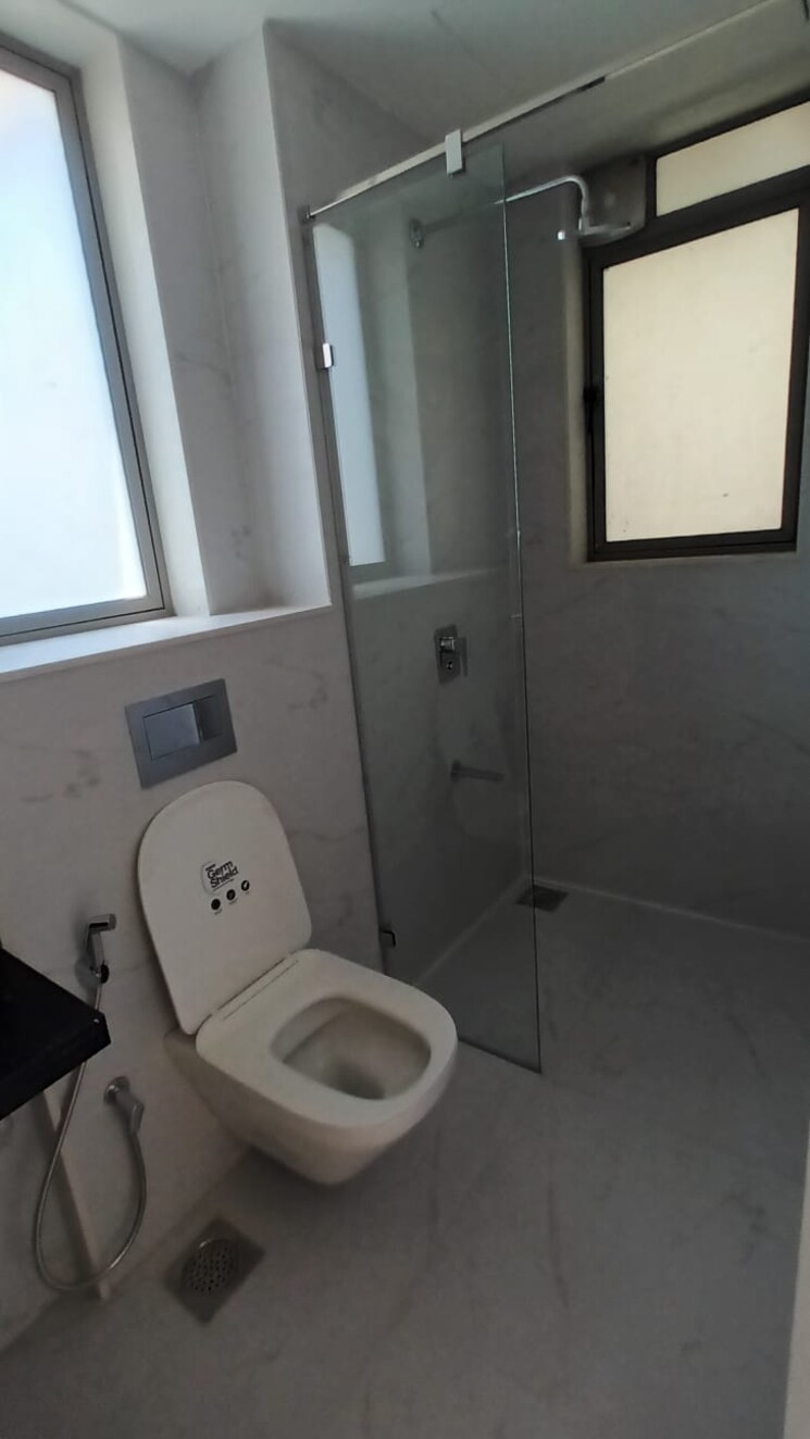 Bathroom, lodha-bel-air 2 Bedroom 671 Sq.Ft. Apartment In Jogeshwari West Mumbai 8670939