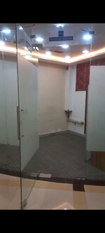 121 Sq.Ft. Retail Shop in Phoenix Paragon Plaza