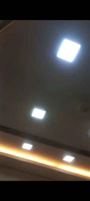 Furnished Amenities in  Shop at Phoenix Paragon Plaza, Kurla West – for Sale