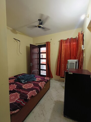 Bedroom in 1 RK Apartment at Sunny Enclave – for Rent