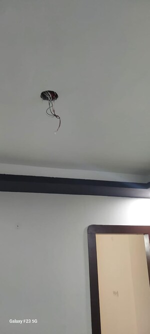 Furnished Amenities in 3 BHK Apartment at DMD Hometech 2, Sector 53 – for Sale