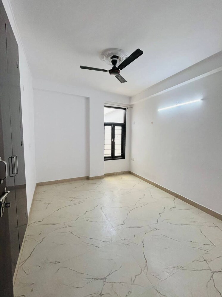 Room, burari 2 Bedroom 450 Sq.Ft. Builder Floor In Burari Delhi 8671032