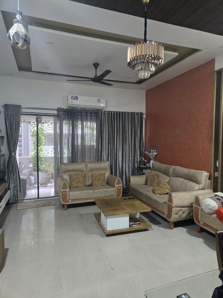 Living Room, thaltej 3 Bedroom 2000 Sq.Ft. Apartment In Thaltej Ahmedabad 8671051