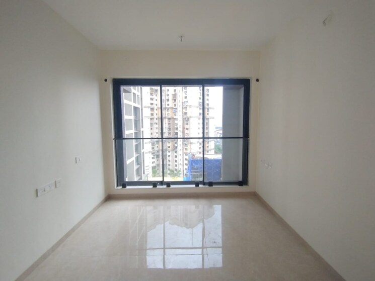 Room, dosti-eastern-bay-phase-1 3 Bedroom 965 Sq.Ft. Apartment In Wadala Mumbai 8670930