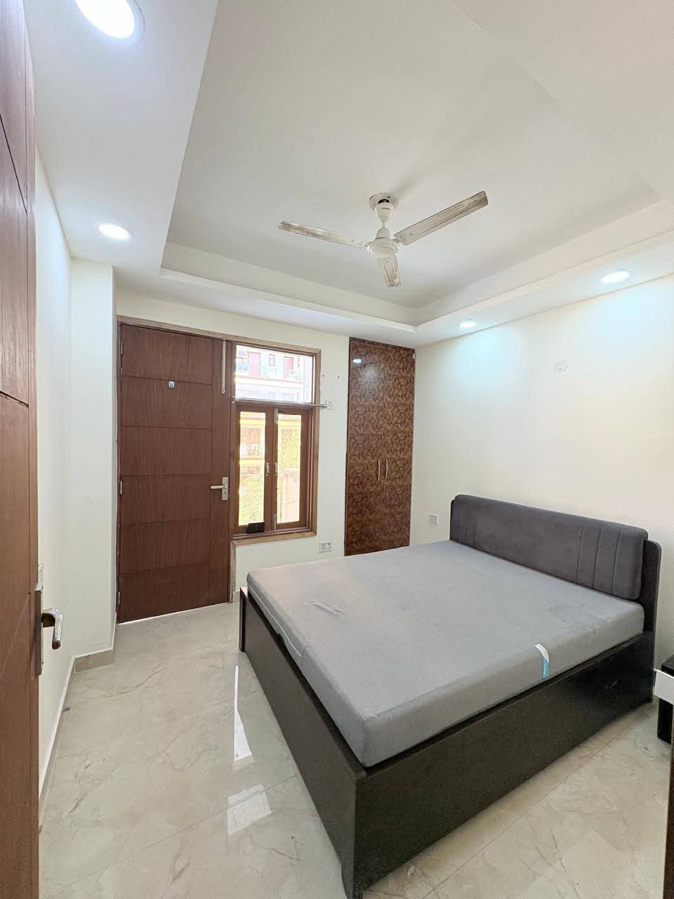 2 BHK + Extra Room Builder Floor For Rent in Himgiri Enclave