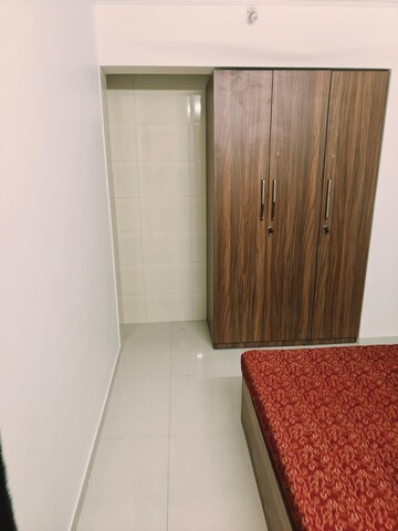 Furnished Amenities in 1 BHK Apartment at Raunak Unnathi Woods Phase 7 A And B, Ghodbunder Road – for Rent