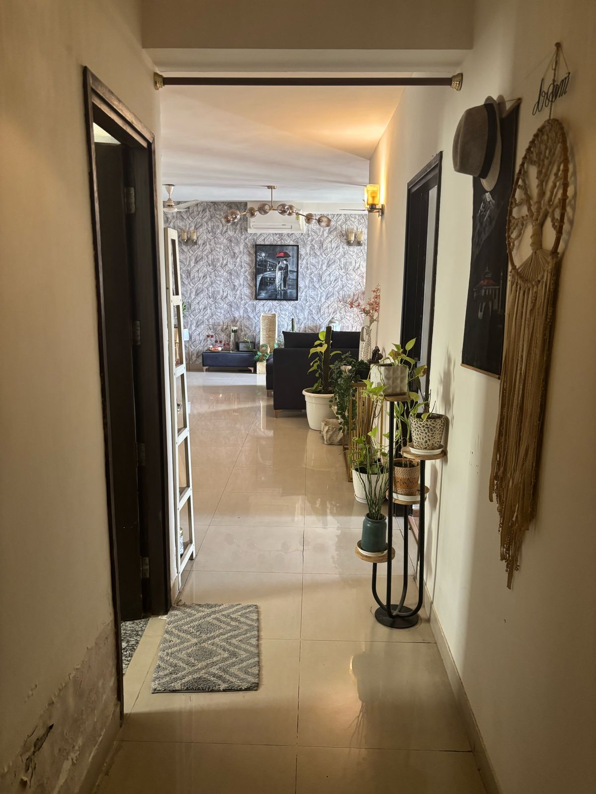 2 BHK + Extra Room Apartment For Rent in Tata Gurgaon Gateway