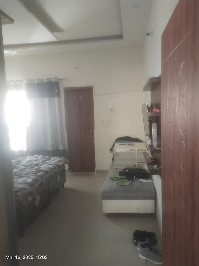 Room, kharar mohali road 2 Bedroom 111 Sq.Yd. Builder Floor In Kharar Mohali Road Kharar 8671105
