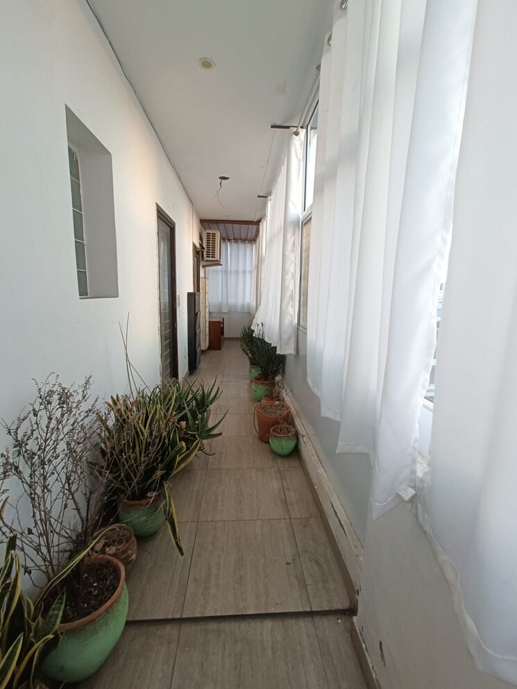 Balcony, sector 15a 6 Bedroom 2150 Sq.Ft. Independent House In Sector 15a Faridabad 8671088