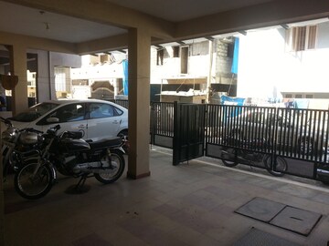 Parking in 2 BHK Independent House at Rt Nagar – for Rent