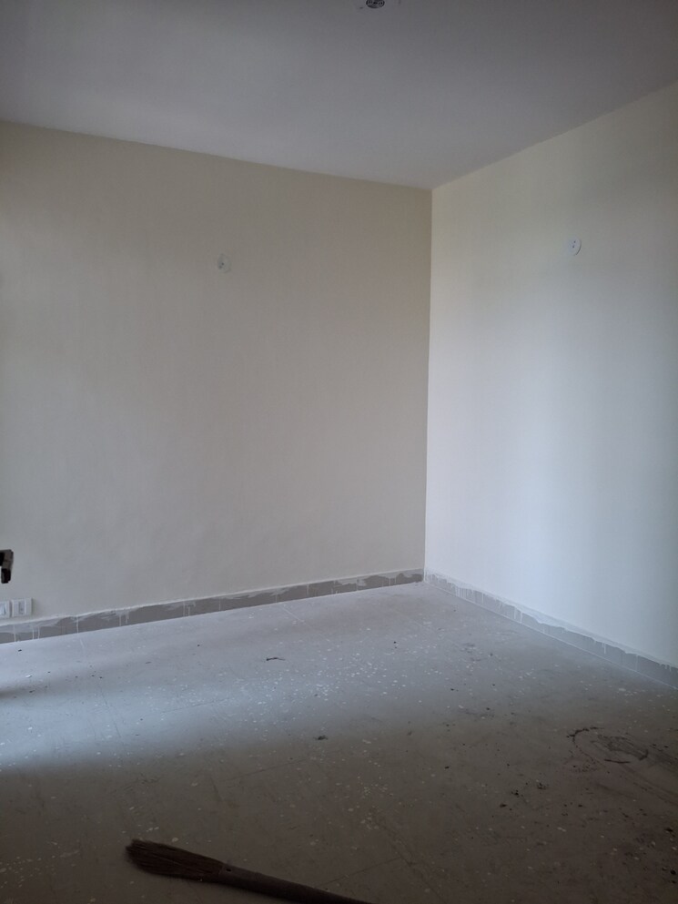 undefined, km-residency 3.5 Bedroom 1360 Sq.Ft. Apartment In Raj Nagar Extension Ghaziabad 8671110