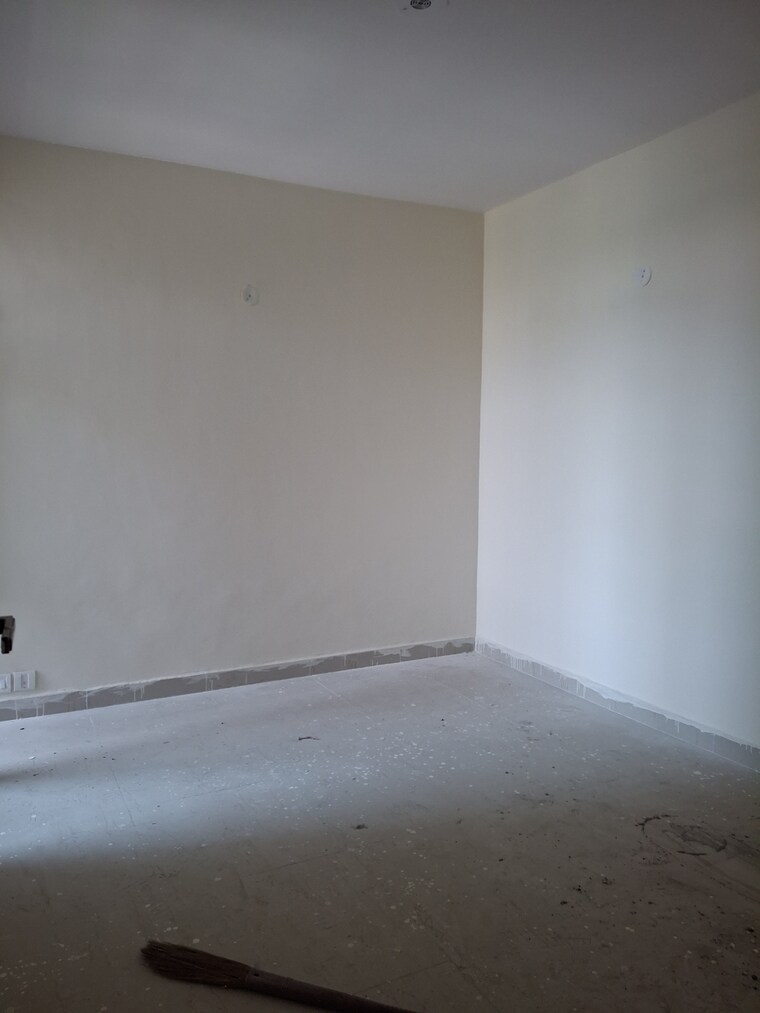 undefined, km-residency 3.5 Bedroom 1360 Sq.Ft. Apartment In Raj Nagar Extension Ghaziabad 8671110