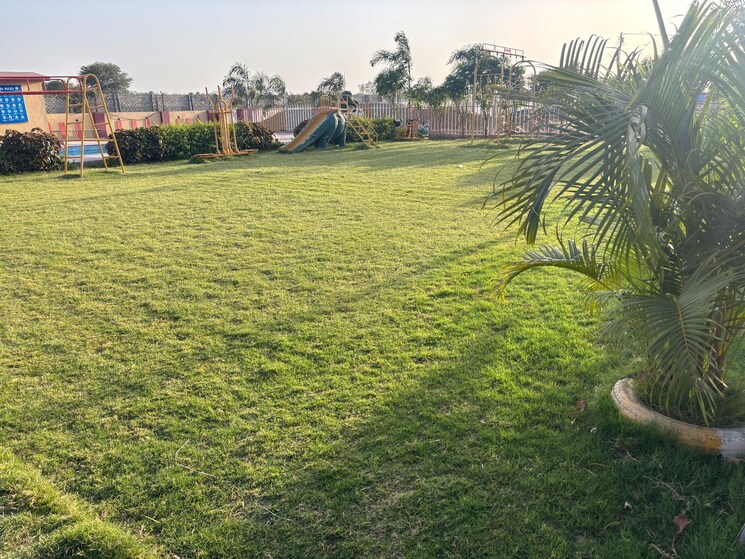 Garden, mayakhedi 5 Bedroom 1500 Sq.Ft. Independent House In Mayakhedi Indore 8671158