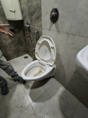 Master Bedroom in 3 BHK Apartment at Urja Elite Enclave, Kharghar – for Sale