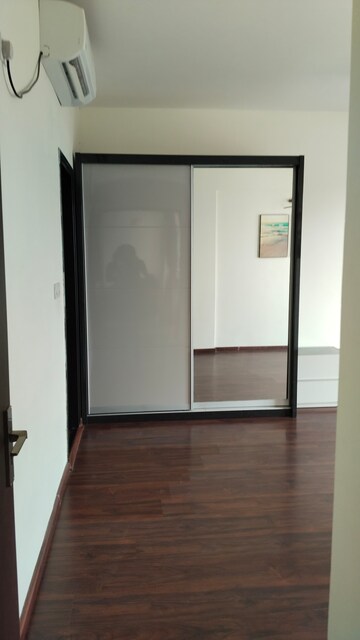 Room in 2 BHK Apartment at Godrej Eternity, Kanakapura Road – for Rent