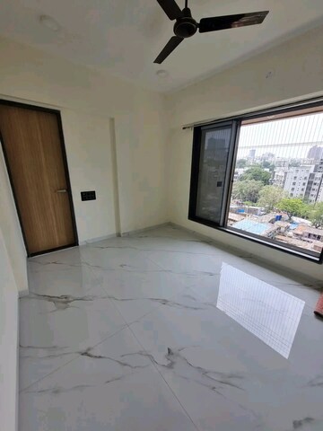 Room in 2 BHK Apartment at Poonam Palash, Nalasopara West – for Sale