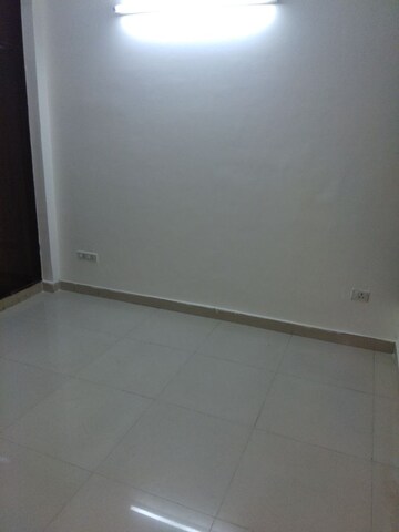 Room in 2 BHK Builder Floor at Rajouri Garden – for Rent