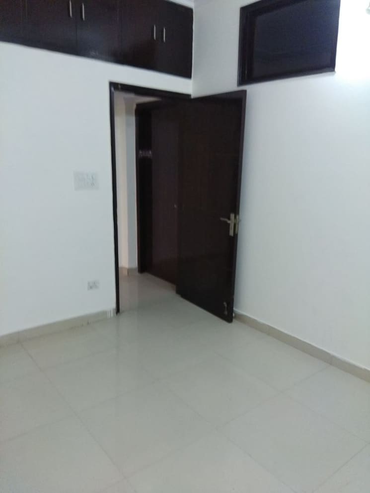 Room, rajouri garden 2 Bedroom 160 Sq.Yd. Builder Floor In Rajouri Garden Delhi 8671190