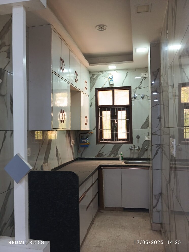 Kitchen, rohini sector 25 3 Bedroom 870 Sq.Ft. Builder Floor In Rohini Sector 25 Delhi 8671209