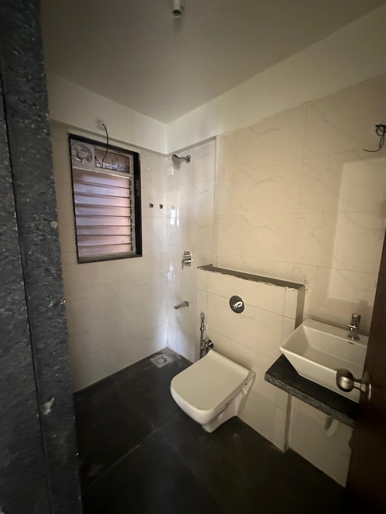 Attached Bathroom, subhash nagar 2 Bedroom 520 Sq.Ft. Apartment In Subhash Nagar Mumbai 8671213