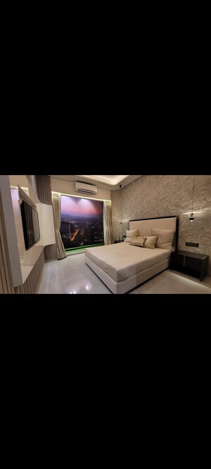 Bedroom in 1 BHK Apartment at Andheri West – for Sale