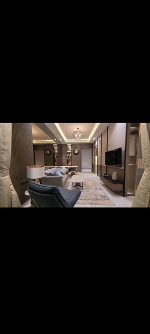 Room in 2 BHK Apartment at Andheri West – for Sale