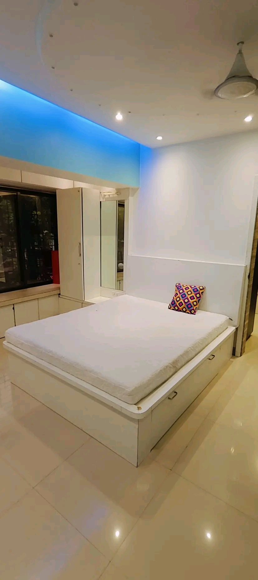 3 BHK + Pooja Room 1200 Sq.Ft. Apartment in Kartikya Paradise CHS