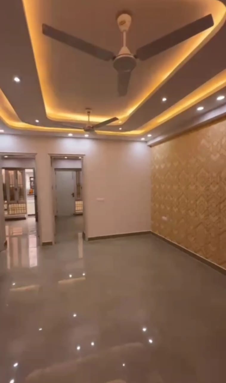 3 BHK Apartment For Sale in RPS Palm Drive