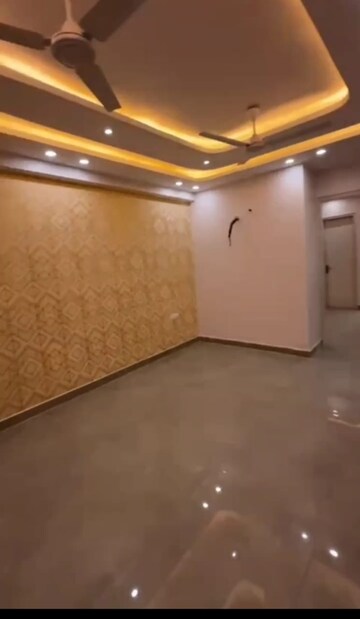 Room in 3 BHK Apartment at RPS Palm Drive, Sector 88 – for Sale