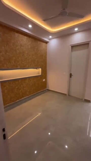 Room in 3 BHK Apartment at RPS Palm Drive, Sector 88 – for Sale