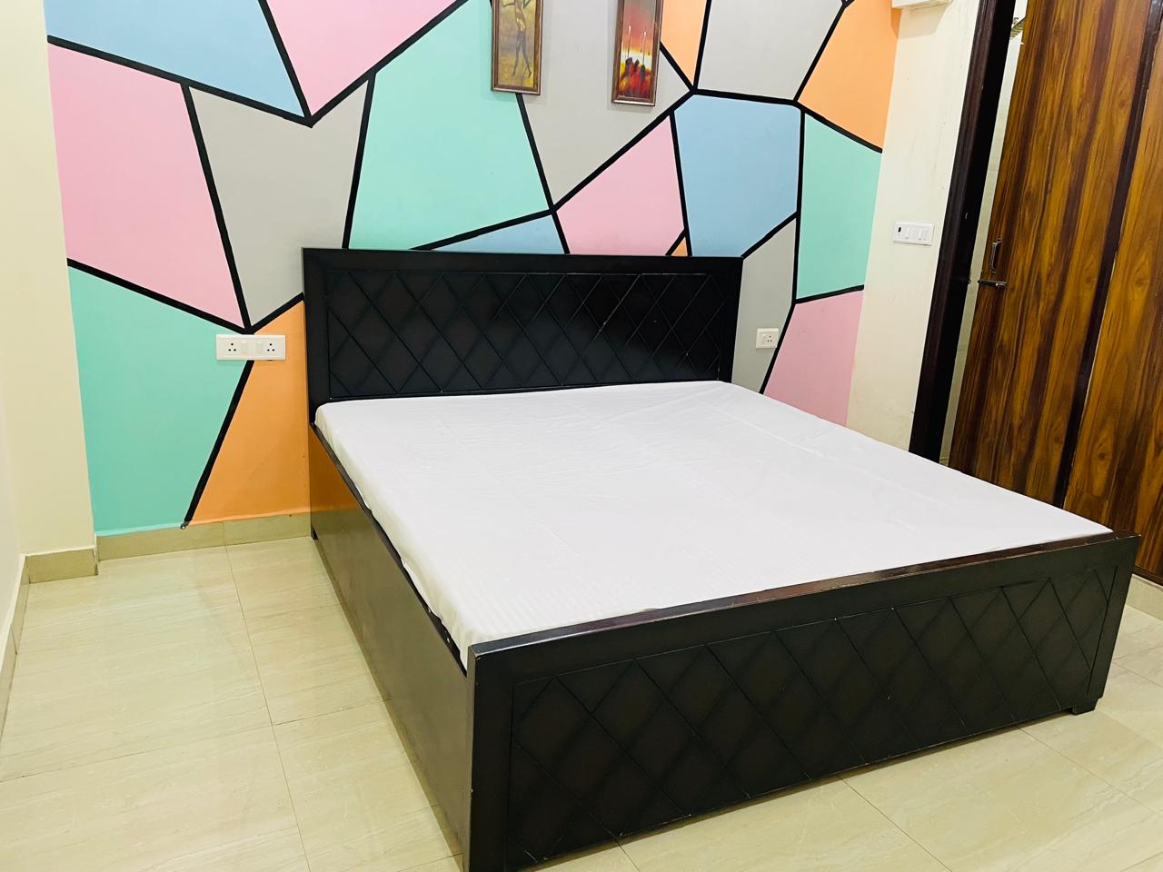 1 RkBuilder Floor For Rent in Unitech Arcadia