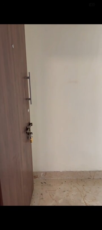 Furnished Amenities in 2 BHK Apartment at Subhash Nagar – for Rent