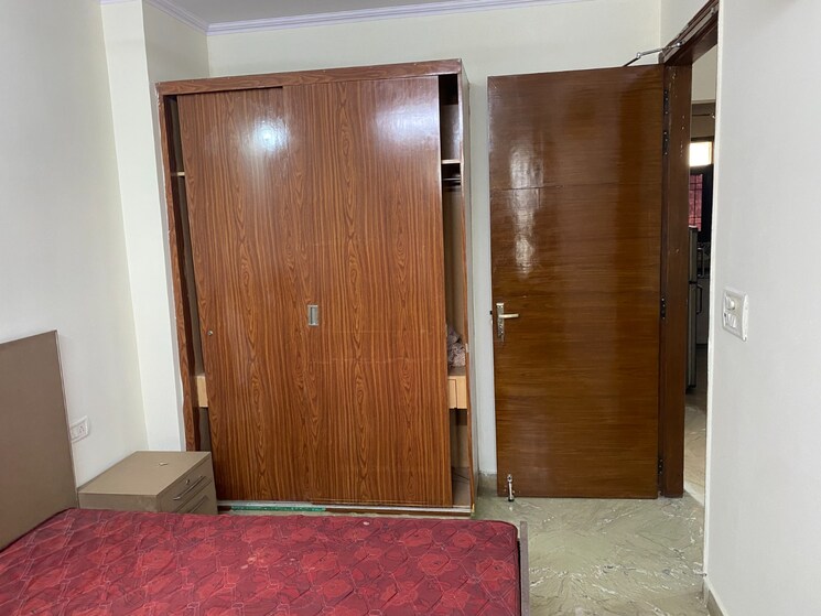 Room, subhash nagar 2 Bedroom 110 Sq.Yd. Builder Floor In Subhash Nagar Delhi 8671359