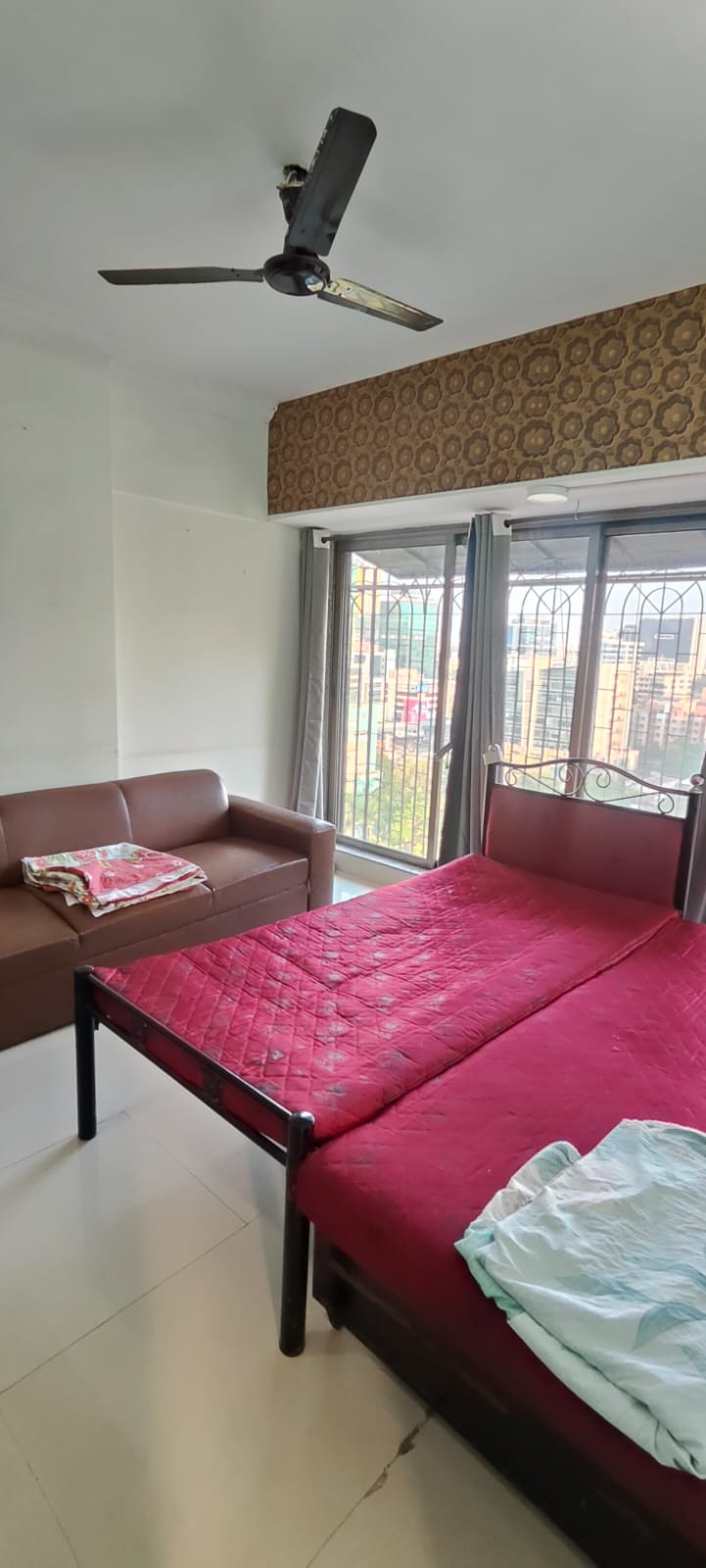 2 BHK Apartment For Rent in Royal Classic Co Op Socie
