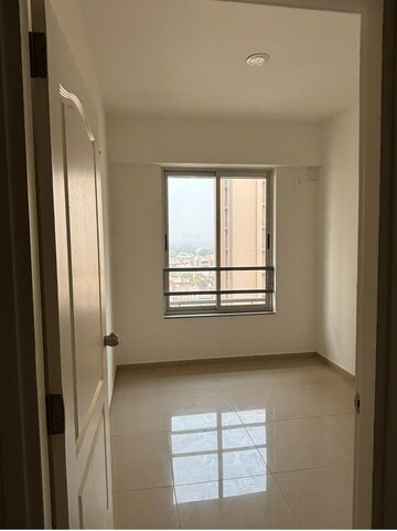 Room in 3 BHK Apartment at Goyal Orchid Valley, Shela – for Sale