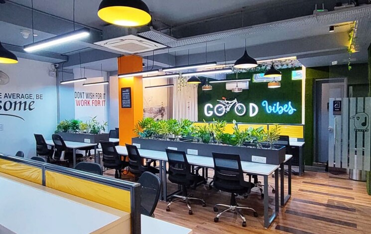 Gym, vijay nagar Commercial Office Space 4300 Sq.Ft. In Vijay Nagar Indore 8671364