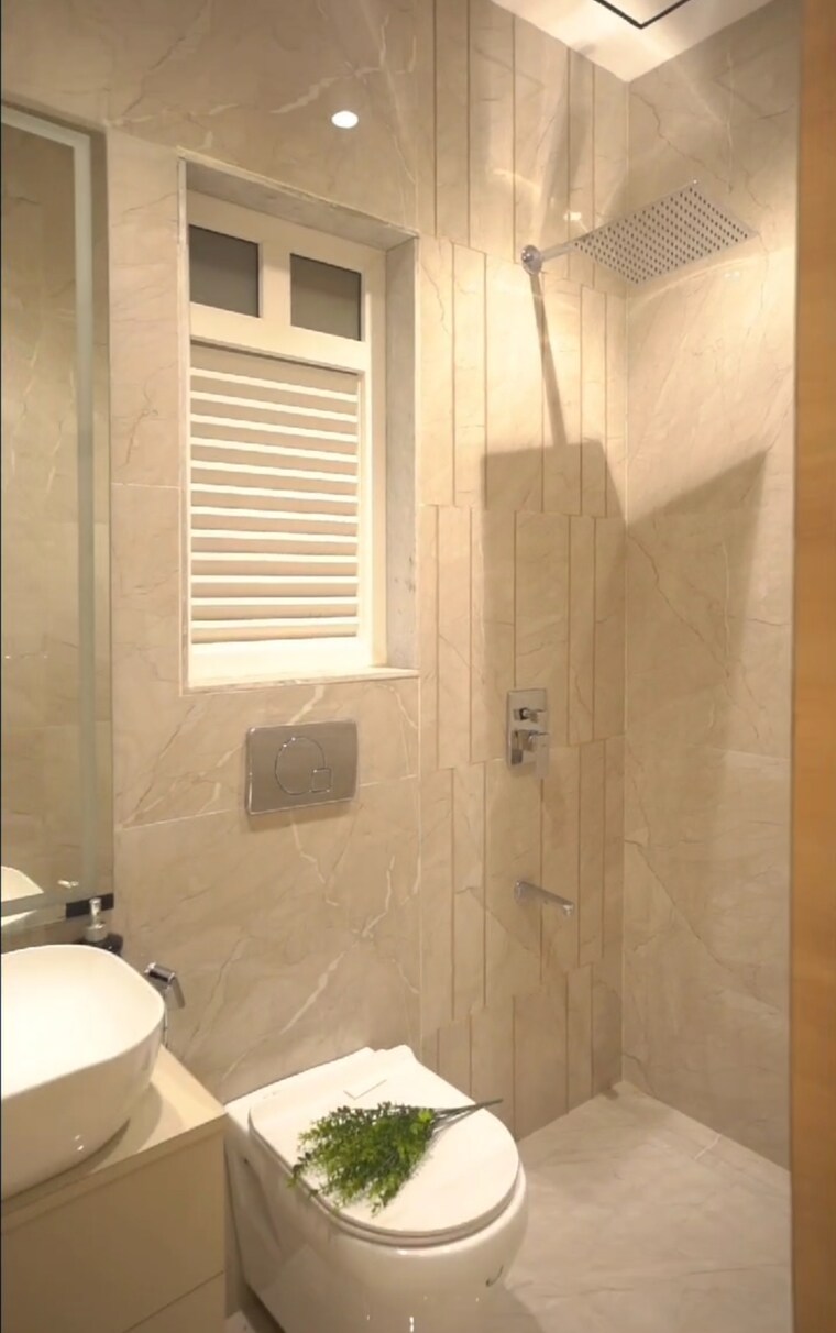 Bathroom, ruparel-urbana 2 Bedroom 595 Sq.Ft. Apartment In Kurla Mumbai 8671389