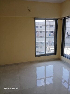 Room in 1 BHK Apartment at Mahavir Kanti Avenue, Nalasopara East – for Sale