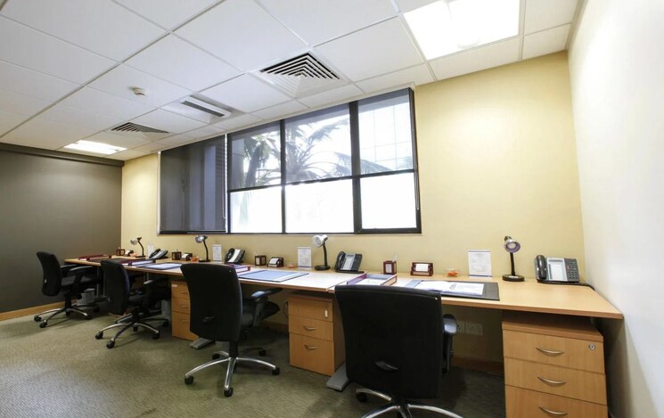Team Area, vijay nagar Commercial Office Space 3800 Sq.Ft. In Vijay Nagar Indore 8671391