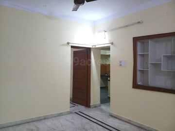 Room in 2 BHK Independent House at Rt Nagar – for Rent